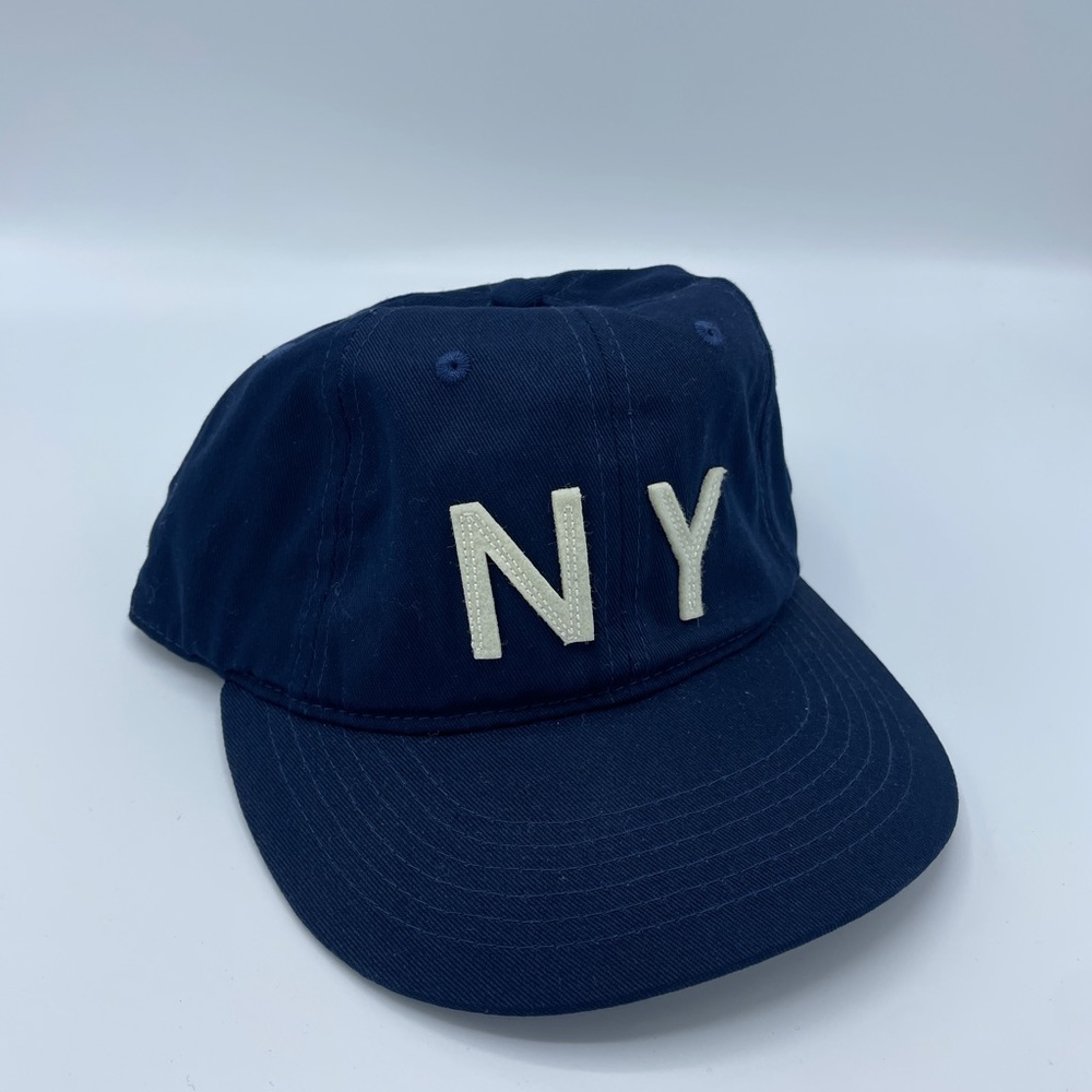 Baldwin hat